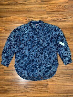 Pilcro Women's Blue Sheer Floral Button-up Shirt Top size Medium NWT